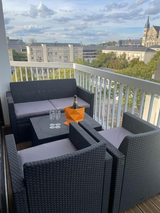 Appartement Lumineux Reims Exterior photo
